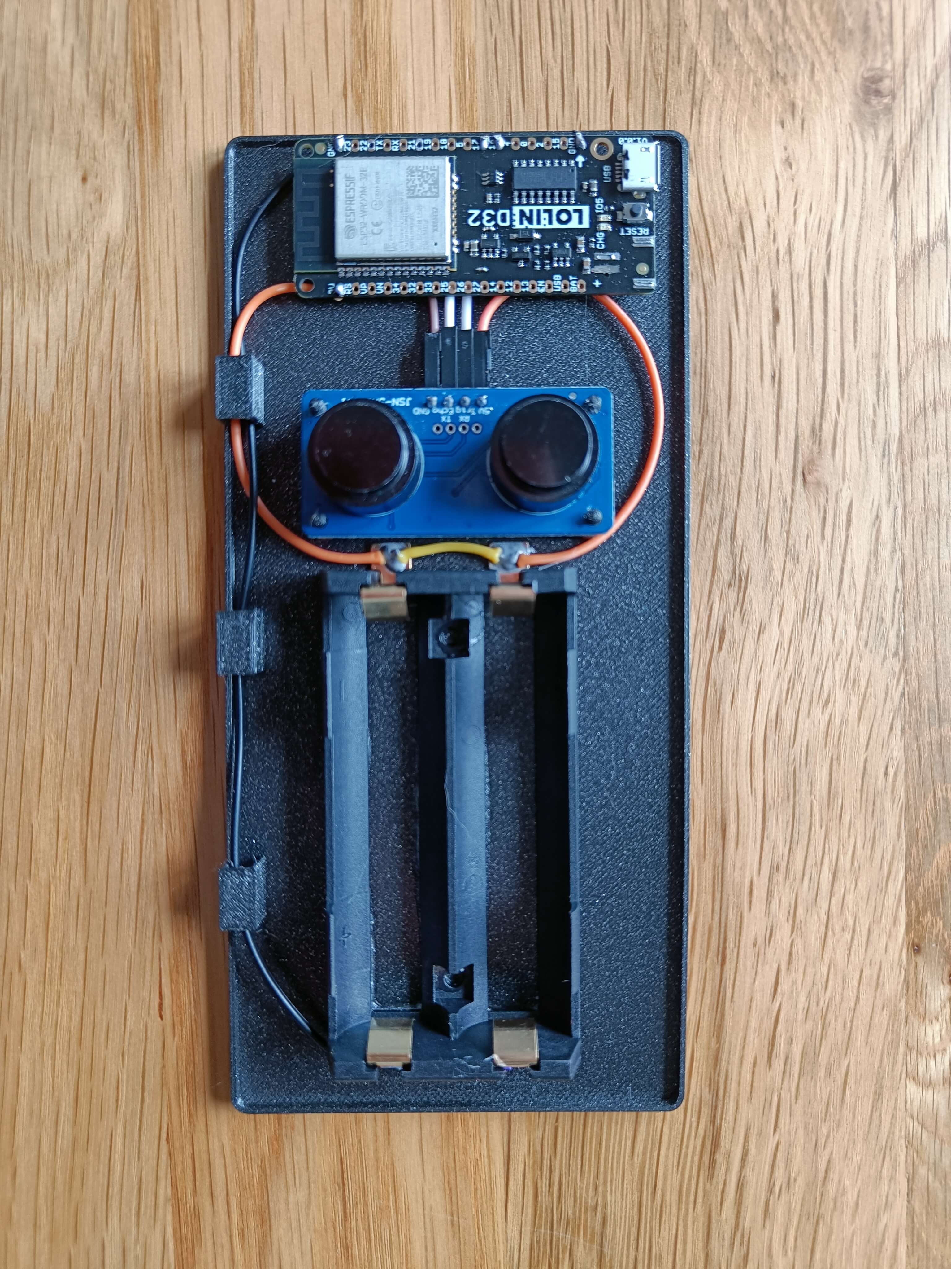 Assembled circuits, sensor, battery holder and wires Assembled circuits, sensor, battery holder and wires